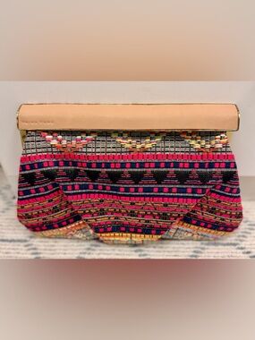 TRINA TURK Multicolor Cozy Boho Woven Jacquard Geometric Frame Clutch Bag